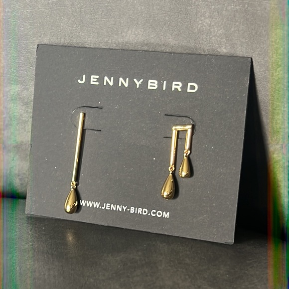 JENNY BIRD Be Seen Denni Mismatched Drop Earrings NWT 60$ - Picture 7 of 7